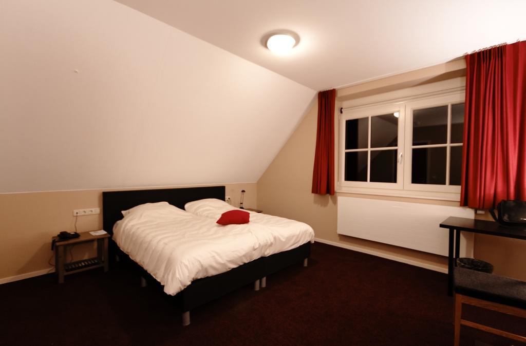 Hotel Cafe Restaurant Hegen Wezup Zimmer foto