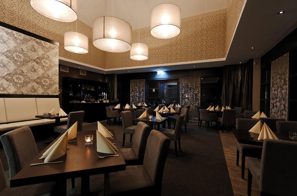 Hotel Cafe Restaurant Hegen Wezup Exterior foto